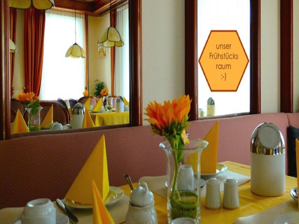 Hotel Am Schelztor Esslingen am Neckar Ngoại thất bức ảnh