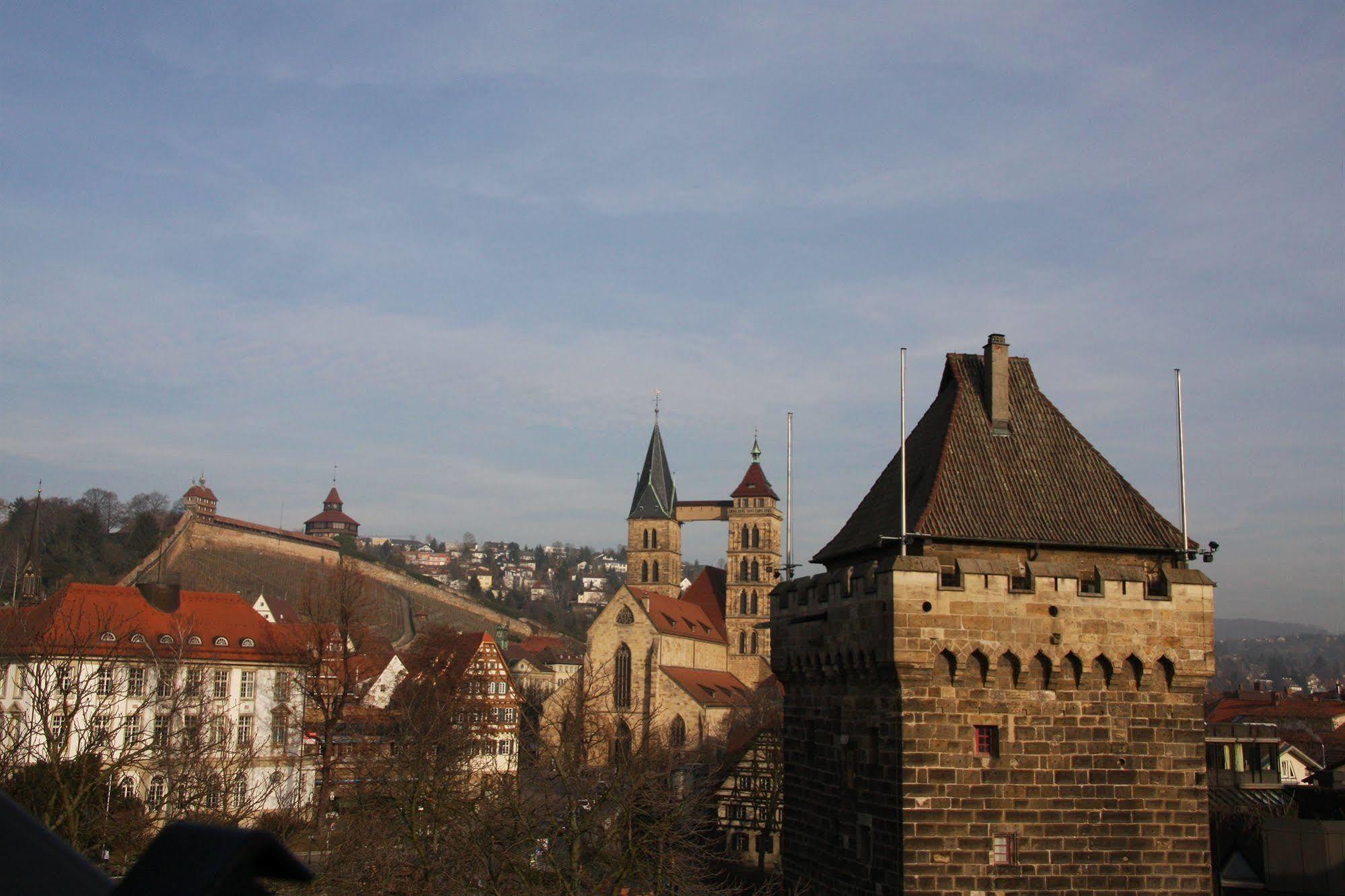 Hotel Am Schelztor Esslingen am Neckar Ngoại thất bức ảnh