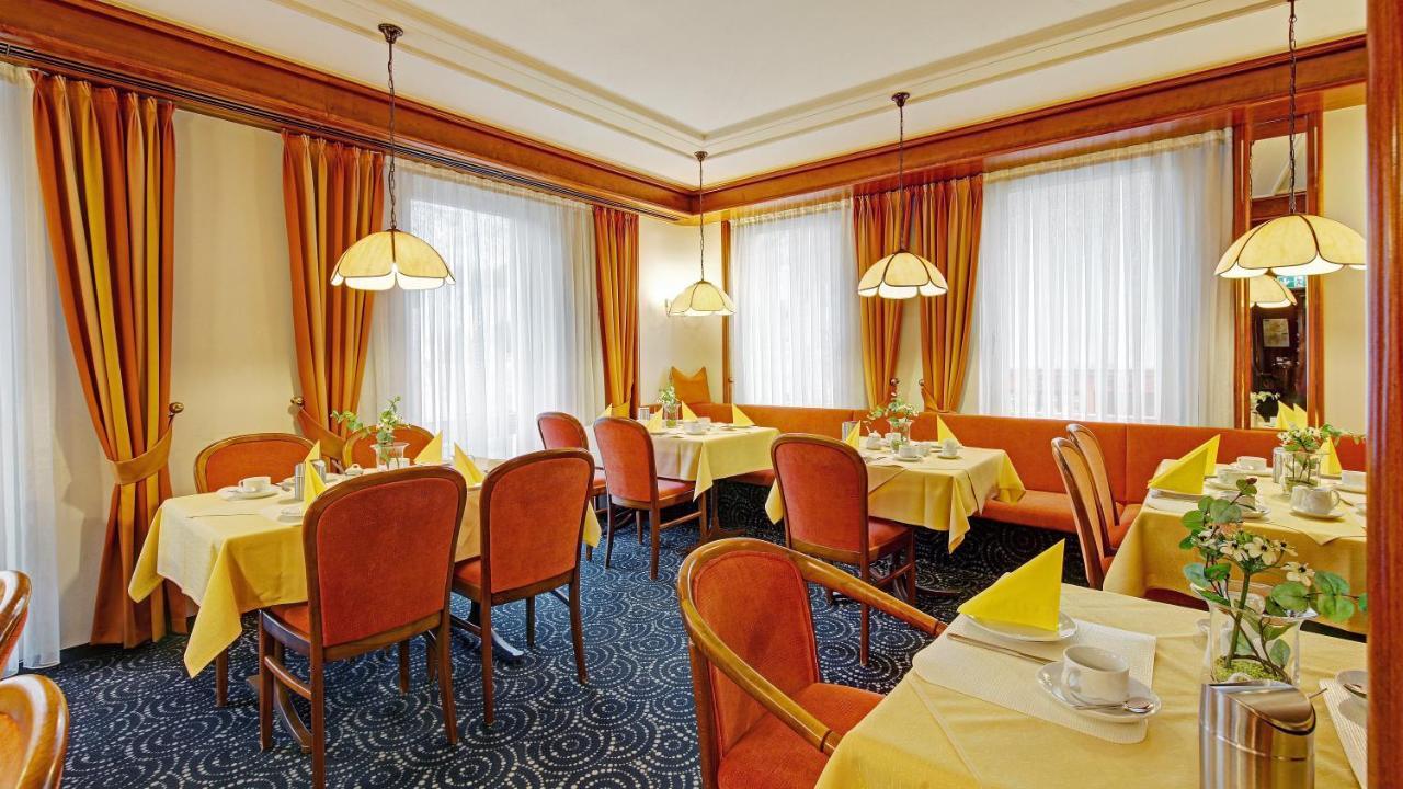 Hotel Am Schelztor Esslingen am Neckar Ngoại thất bức ảnh