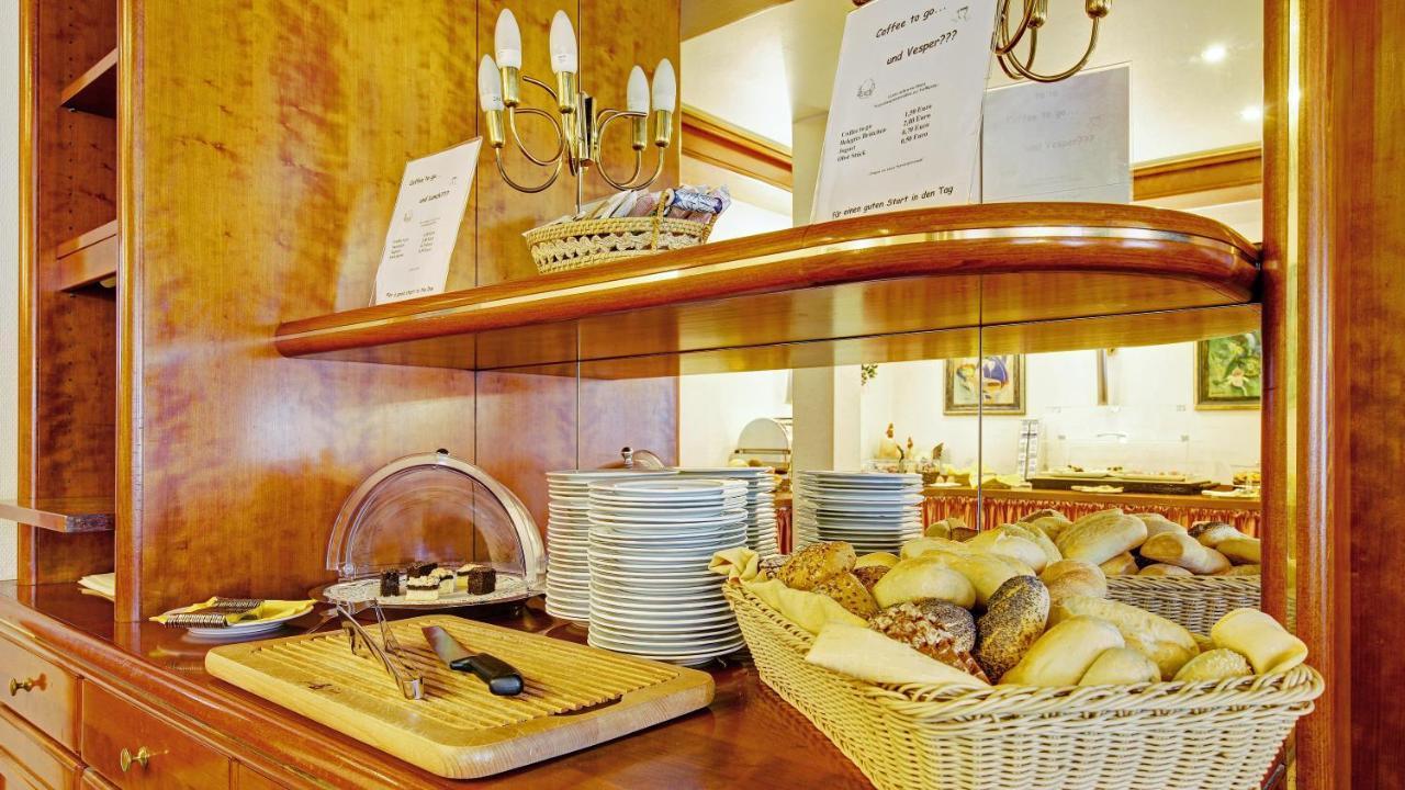Hotel Am Schelztor Esslingen am Neckar Ngoại thất bức ảnh